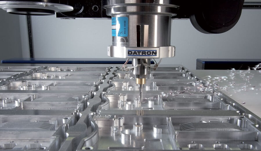 Manual Machining vs CNC Precision Machining: Understanding the Key Differences